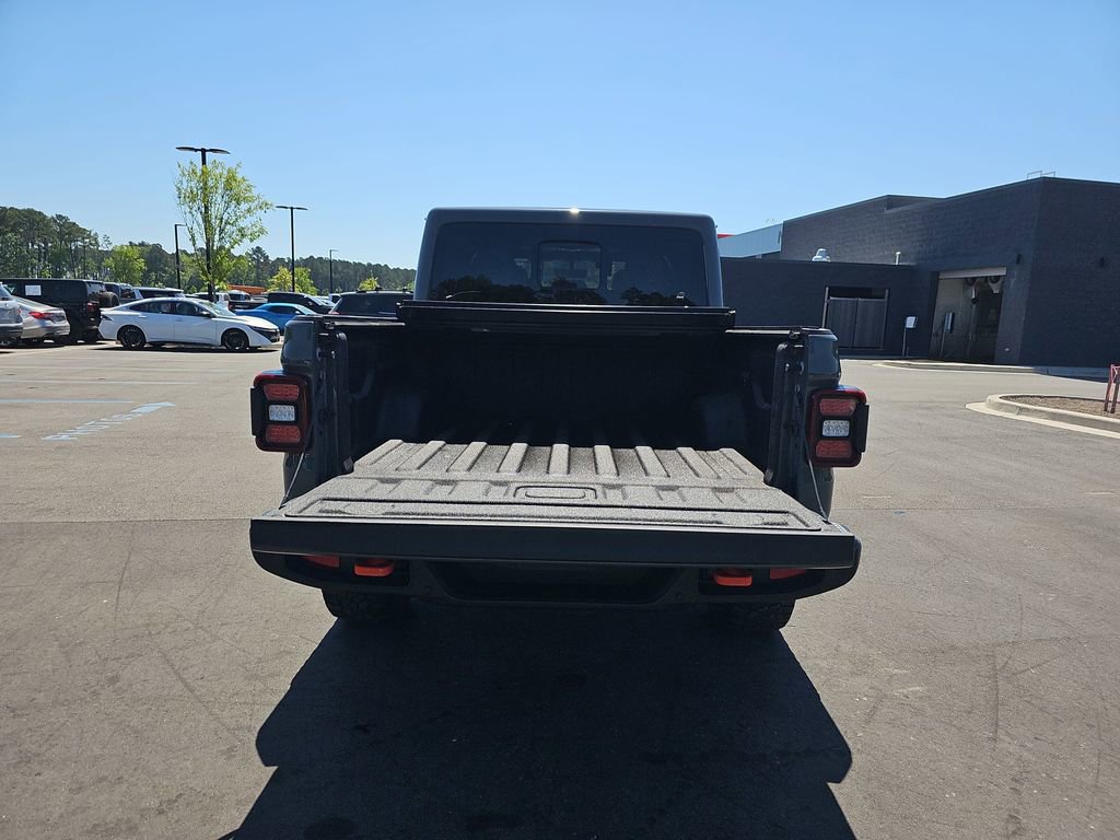 Used 2022 Jeep Gladiator Mojave w/ LED Lighting Group AWD/4WD image 16