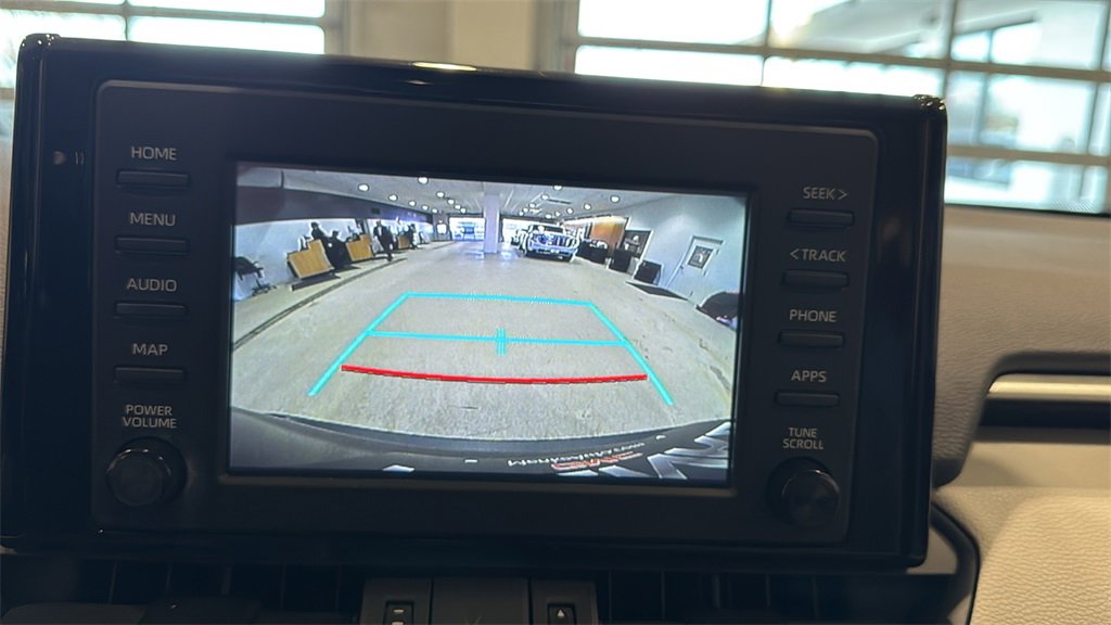 Used 2019 Toyota RAV4 XLE Premium image 35