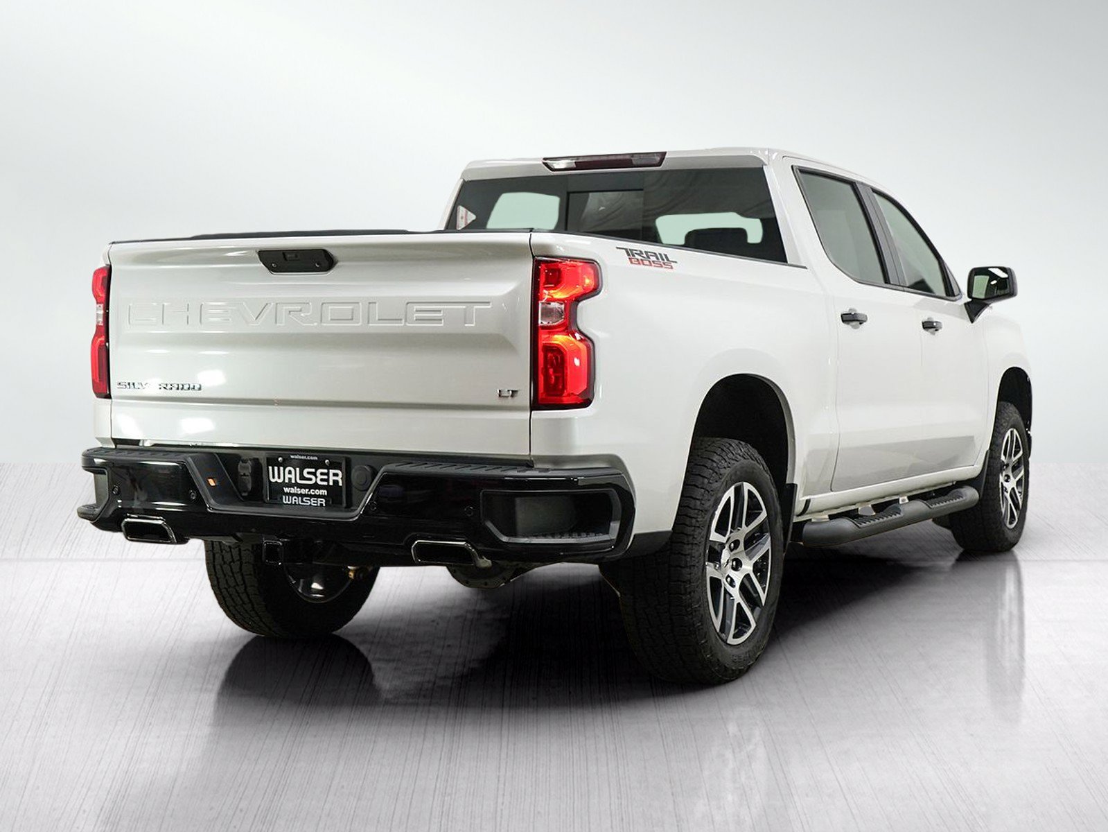 Used 2020 Chevrolet Silverado 1500 LT Trail Boss AWD/4WD image 5