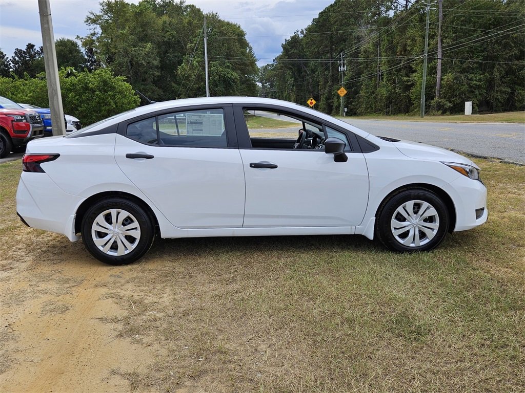 New 2025 Nissan Versa S w/ Trunk Package image 11