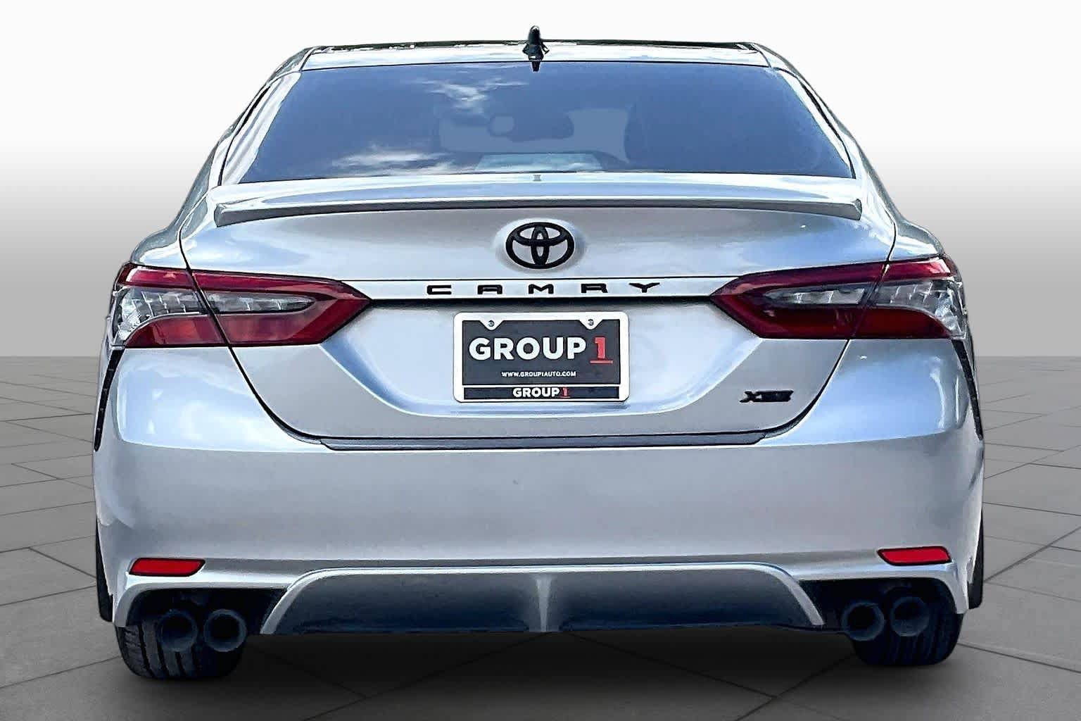 Used 2024 Toyota Camry XSE FWD image 5