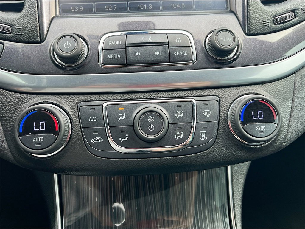 Used 2020 Chevrolet Impala LT image 15