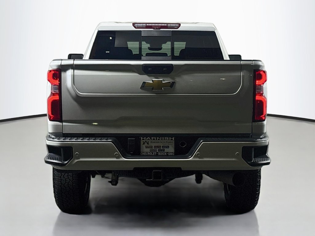 Certified 2024 Chevrolet Silverado 3500 High Country w/ Technology Package AWD/4WD image 6