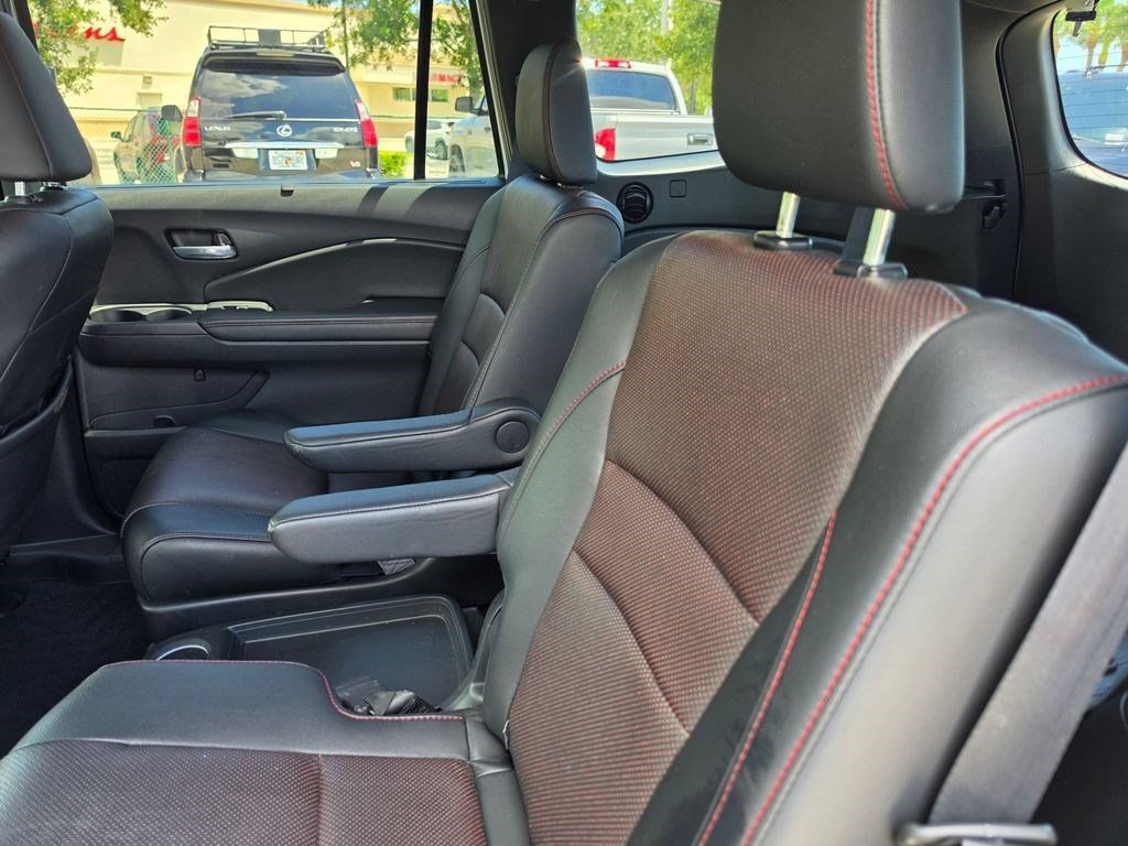 Used 2021 Honda Pilot Black Edition image 29