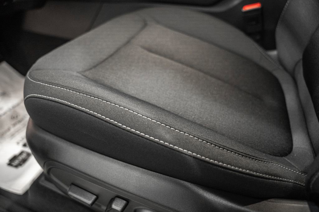 New 2025 Jeep Grand Cherokee Laredo X w/ Luxury Tech Group I image 34