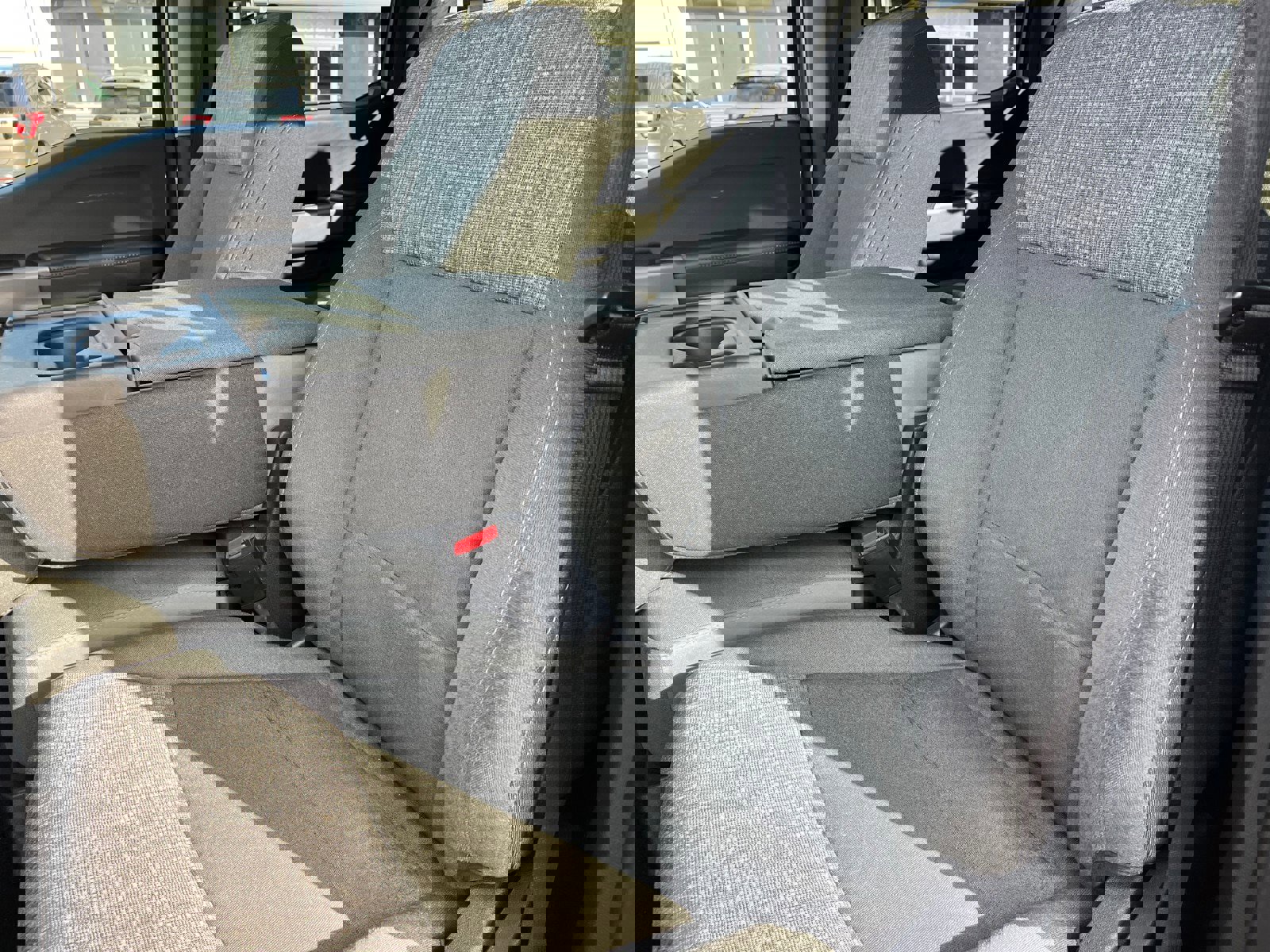 Used 2023 Ford F150 XLT w/ Trailer Tow Package image 17