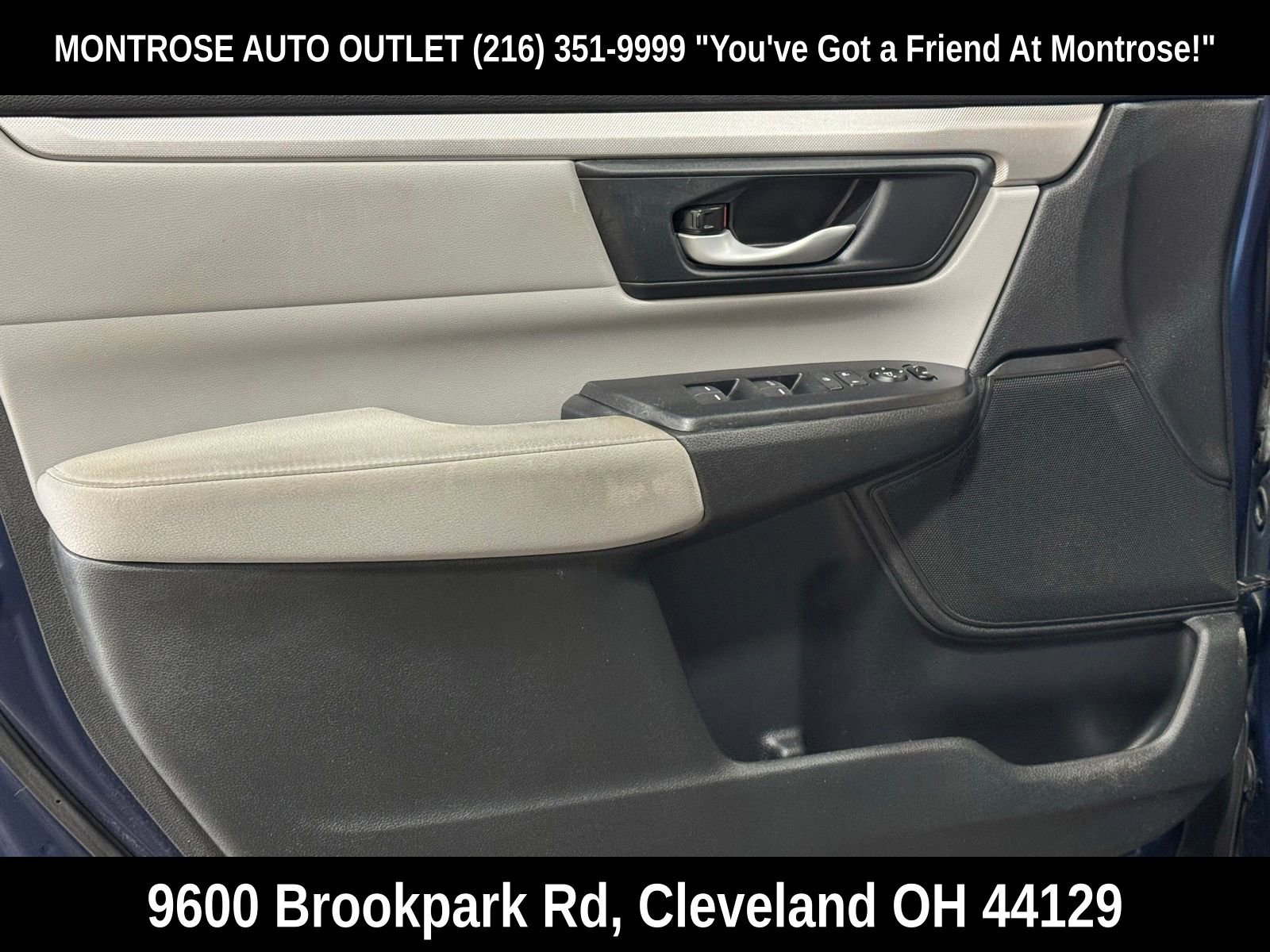 Used 2019 Honda CR-V LX image 11