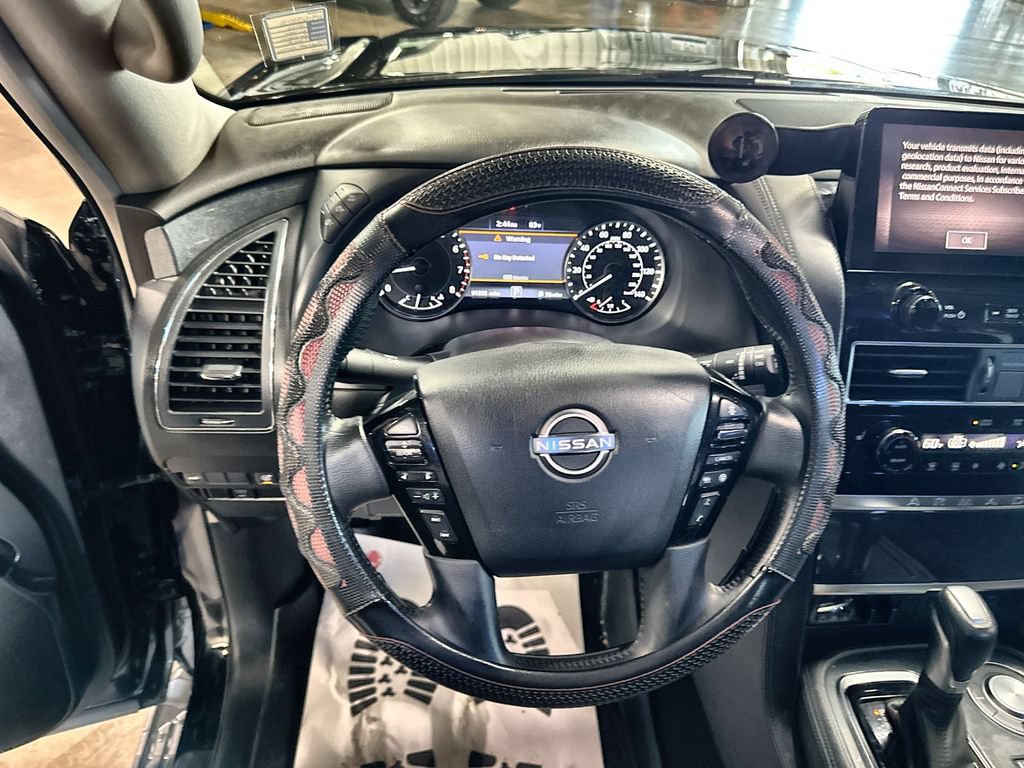 Used 2022 Nissan Armada SV w/ SV Appearance Package RWD image 17