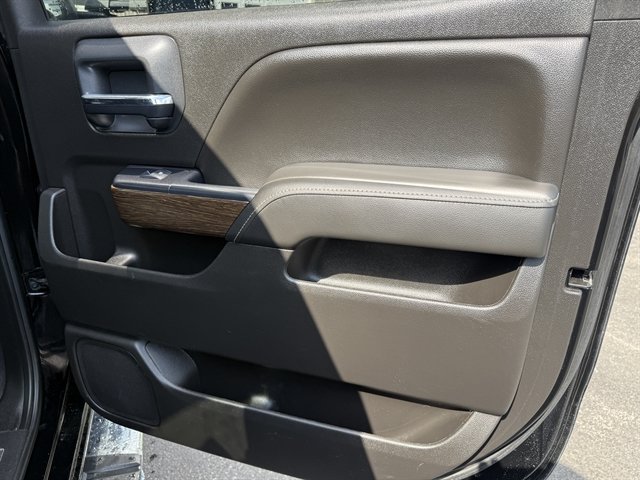 Used 2019 GMC Sierra 3500 Denali w/ Duramax Plus Package AWD/4WD image 37