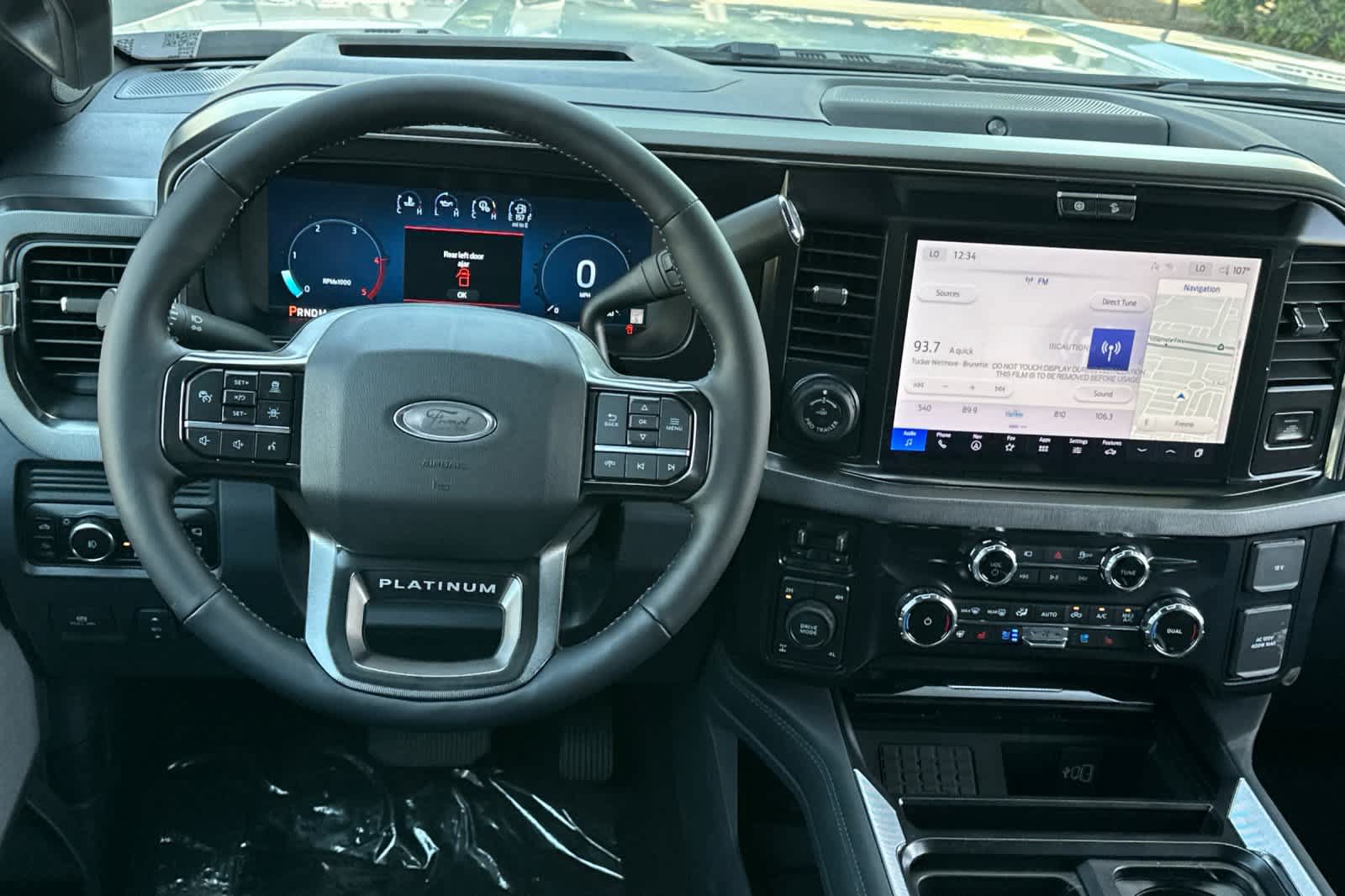 New 2026 Ford F350 Platinum w/ FX4 Off-Road Package AWD/4WD image 15