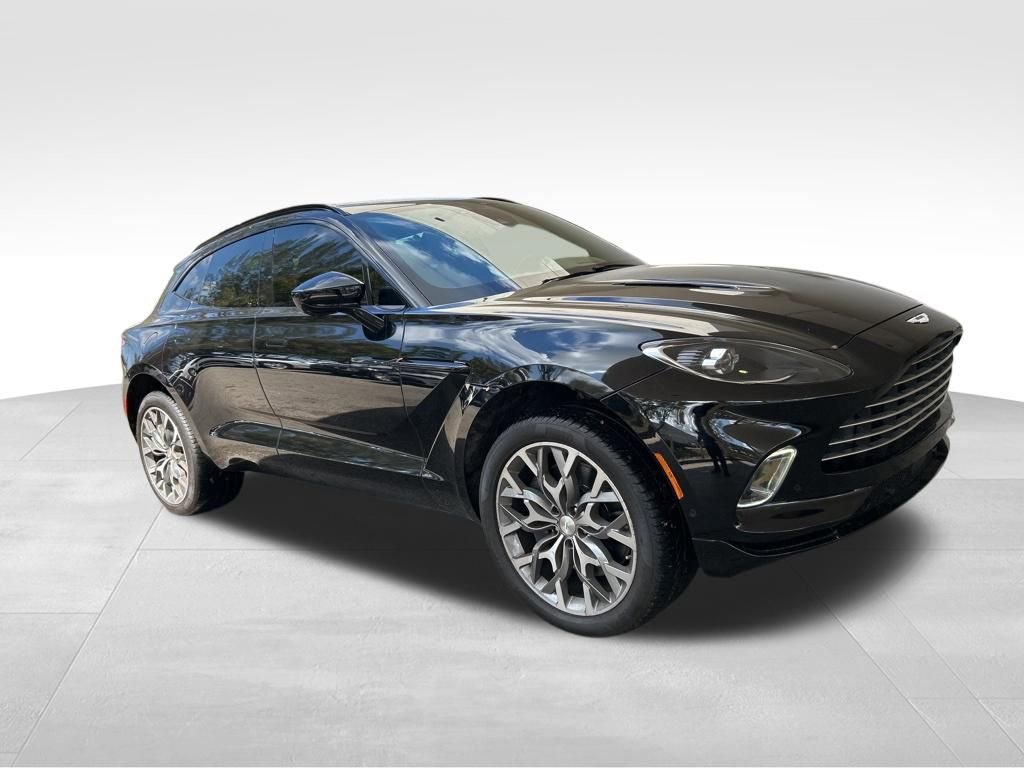 Used 2023 Aston Martin DBX video 2