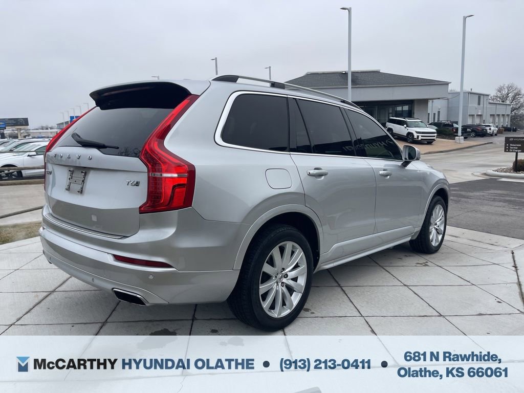 Used 2016 Volvo XC90 T6 Momentum w/ Momentum Plus Package AWD/4WD image 17