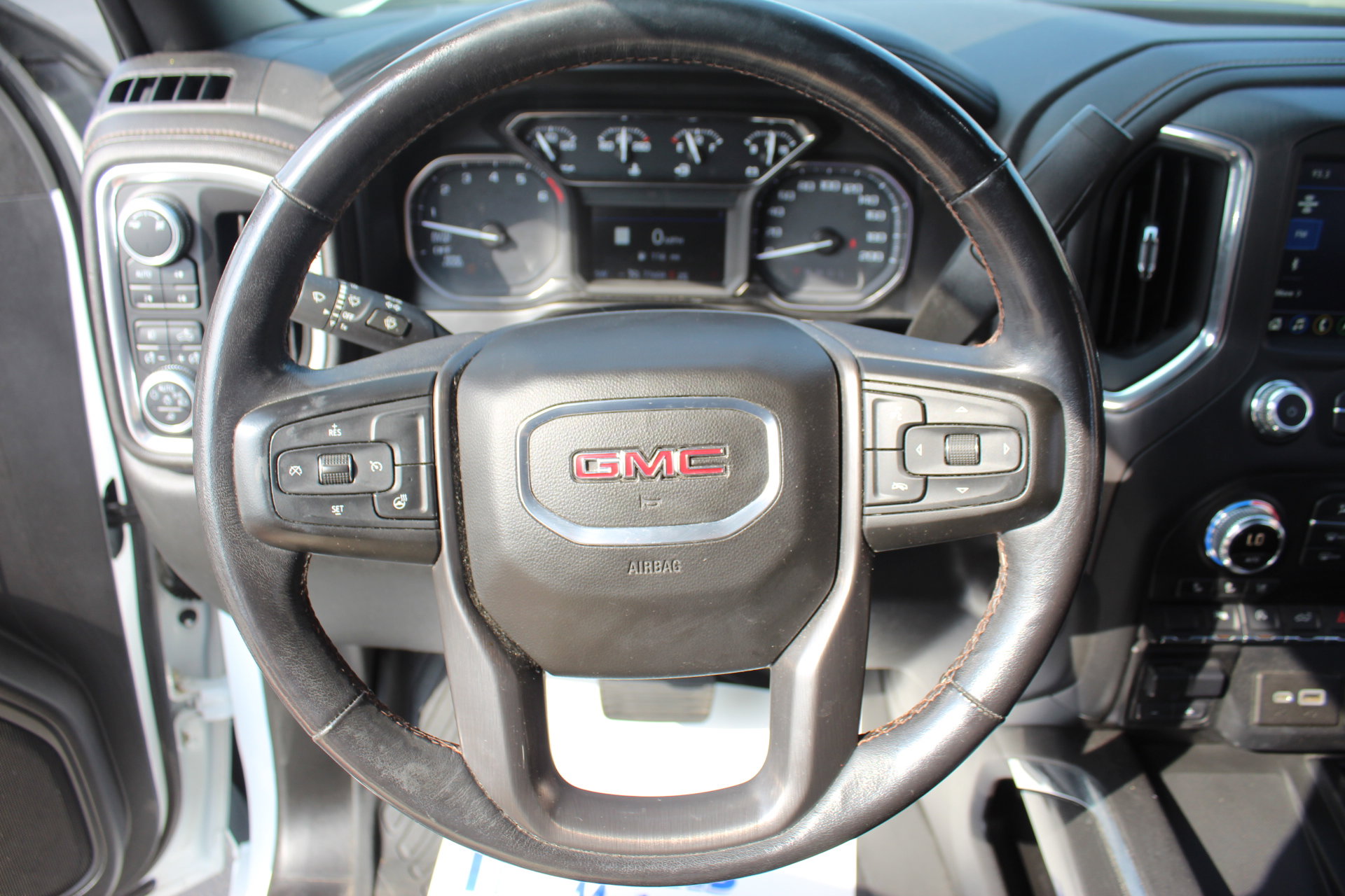 Used 2019 GMC Sierra 1500 AT4 w/ AT4 Premium Package image 19