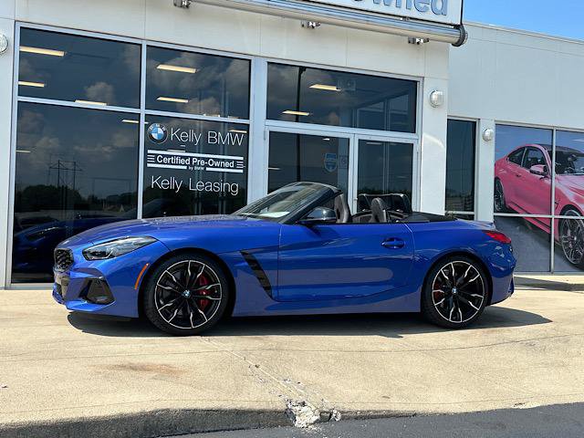 Used 2025 BMW Z4 M40i w/ Edition RWD image 7