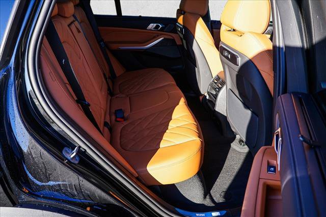New 2026 BMW X5 xDrive50e image 22