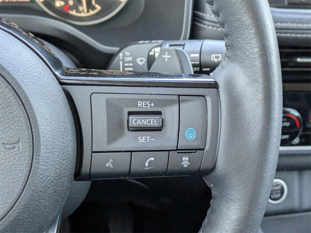 Used 2022 Nissan Rogue SL w/ SL Premium Package image 28