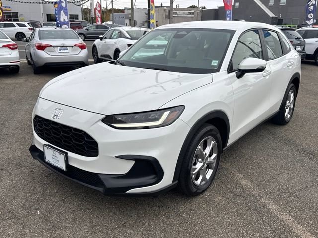 Certified 2023 Honda HR-V LX image 1