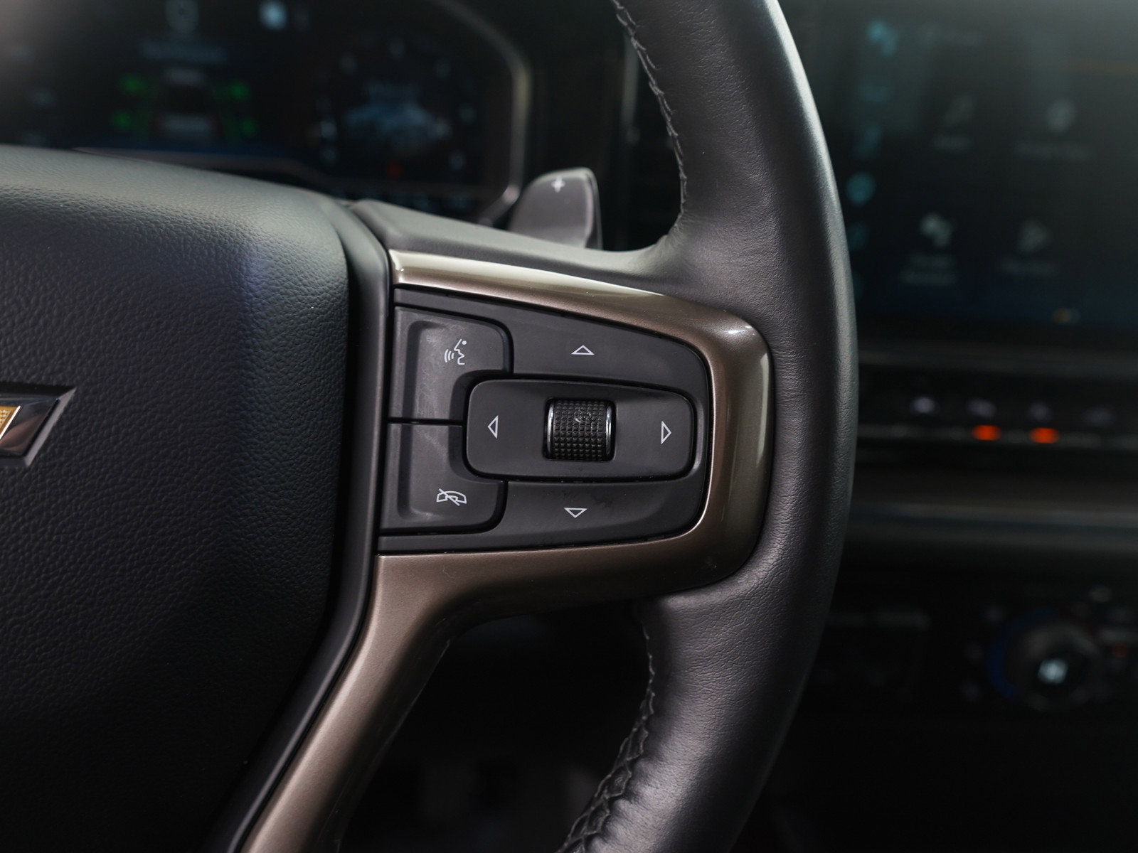 Used 2023 Chevrolet Silverado 1500 High Country AWD/4WD image 20