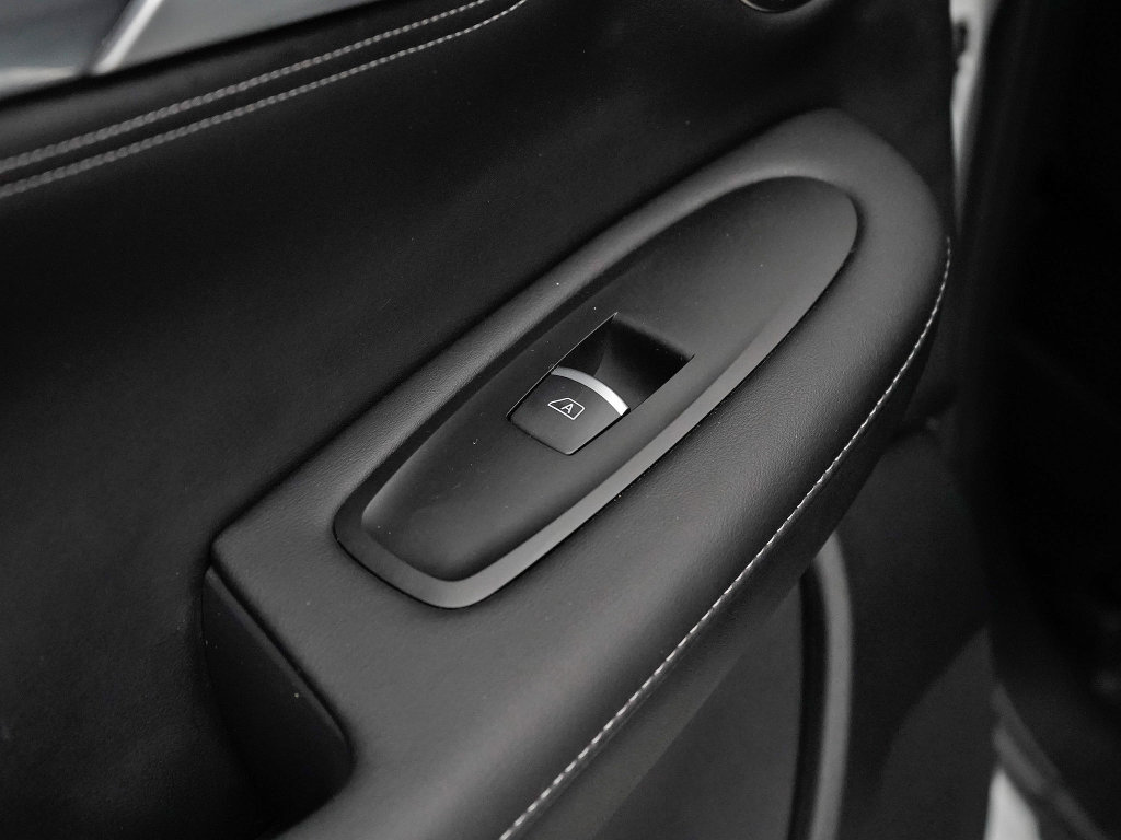 Used 2025 INFINITI QX55 Sensory w/ Lighting Package image 32