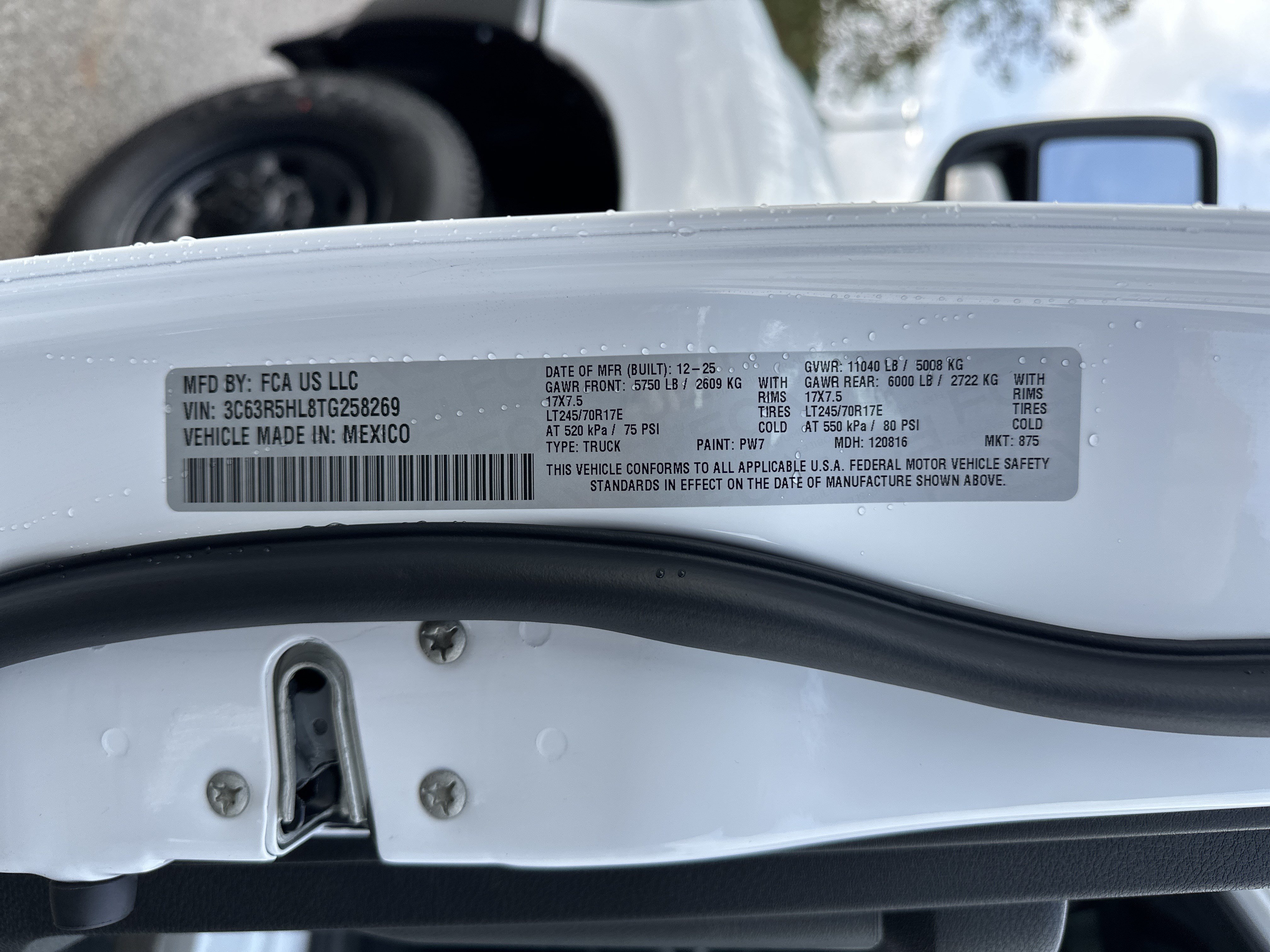 New 2026 RAM 2500 Tradesman AWD/4WD image 31