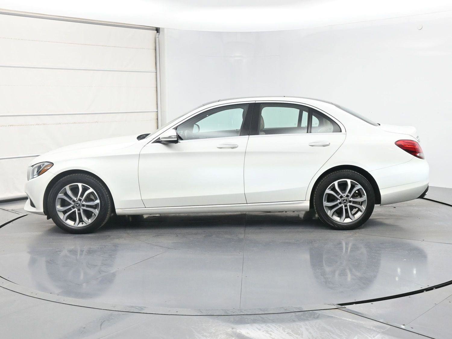 Used 2018 Mercedes-Benz C 300 4MATIC Sedan image 22