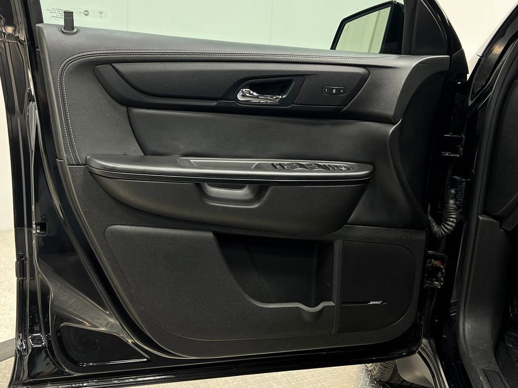 Used 2016 Chevrolet Traverse LT FWD image 15