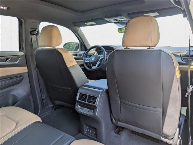 New 2026 Volkswagen Atlas Cross Sport SEL R-Line image 28