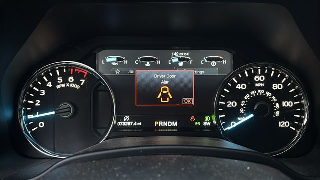 Used 2020 Ford F150 Lariat w/ Equipment Group 502A Luxury AWD/4WD image 14