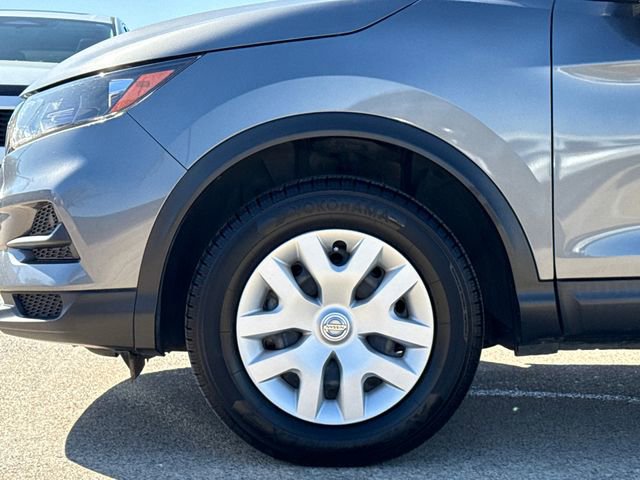 Used 2020 Nissan Rogue Sport S image 6