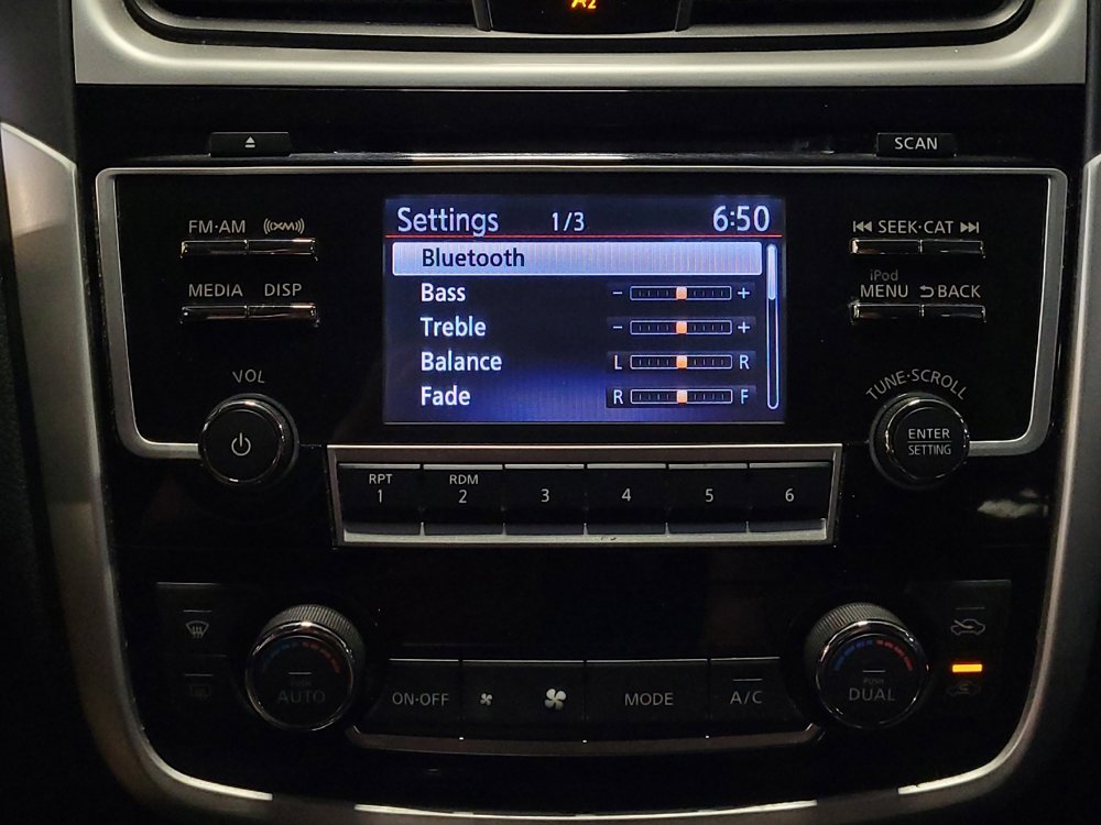 Used 2018 Nissan Altima 2.5 SV FWD image 25