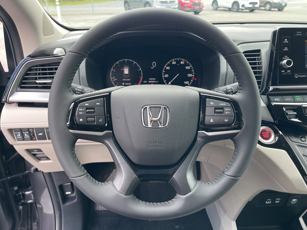 New 2026 Honda Odyssey Touring image 13