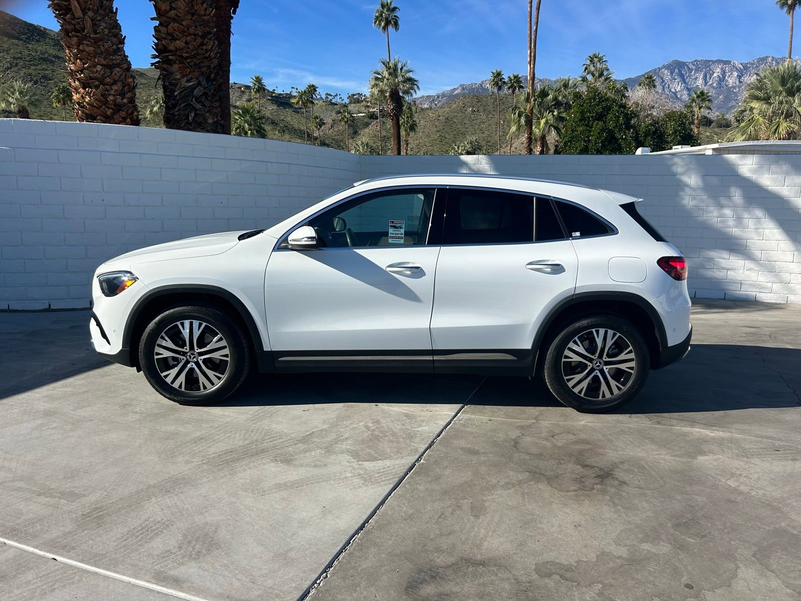 Used 2025 Mercedes-Benz GLA 250 GLA 250 image 8