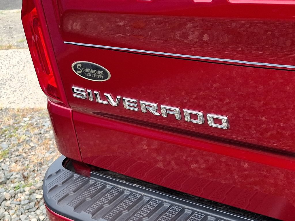 Certified 2024 Chevrolet Silverado 1500 RST w/ Convenience Package II AWD/4WD image 29