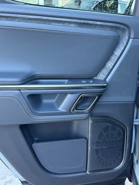 Used 2022 Rivian R1T Launch Edition image 25