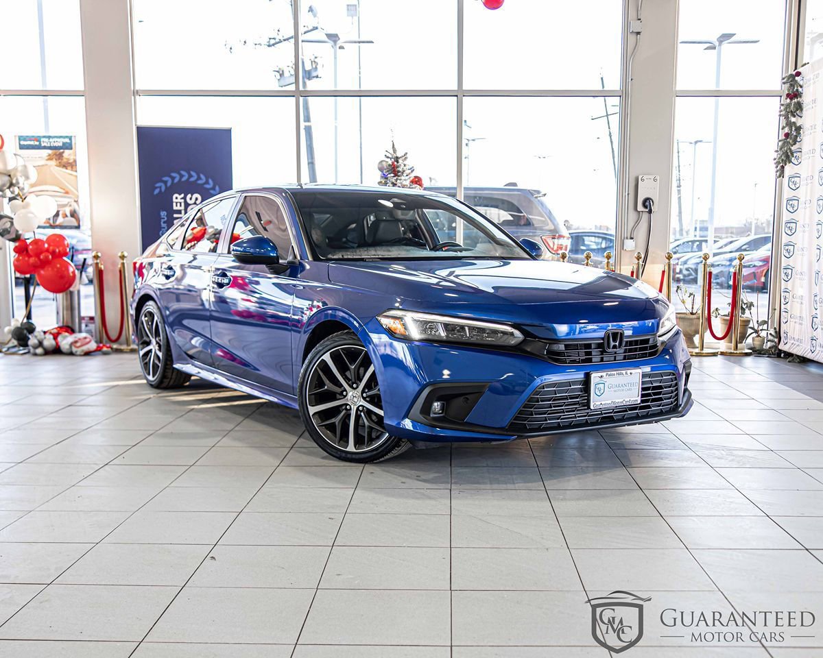 Used 2022 Honda Civic Touring image 3