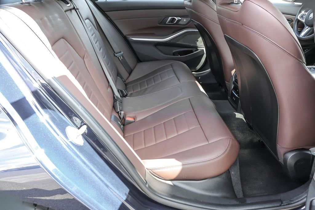 Used 2024 BMW 330e xDrive image 35