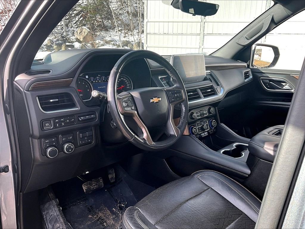 Used 2021 Chevrolet Tahoe High Country w/ Premium Package image 7