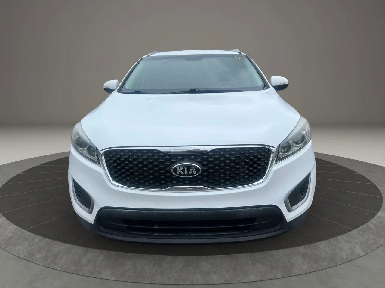 Used 2018 Kia Sorento LX image 2