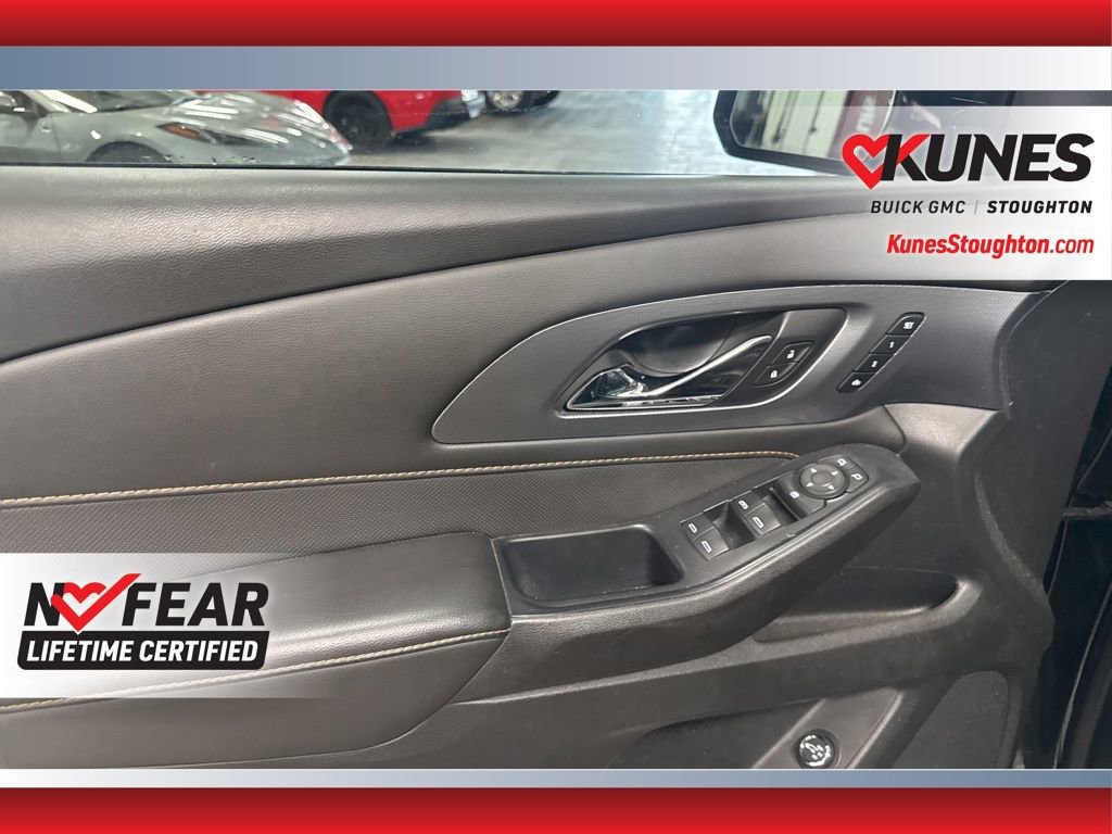 Used 2021 Chevrolet Traverse Premier w/ Redline Edition image 19