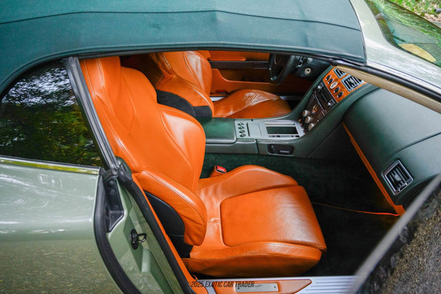 Used 2006 Aston Martin DB9 Volante image 28