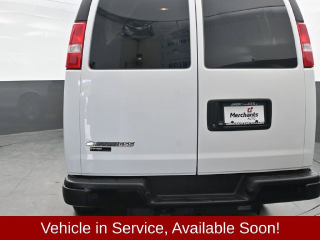 Used 2024 Chevrolet Express 3500 LS RWD image 43