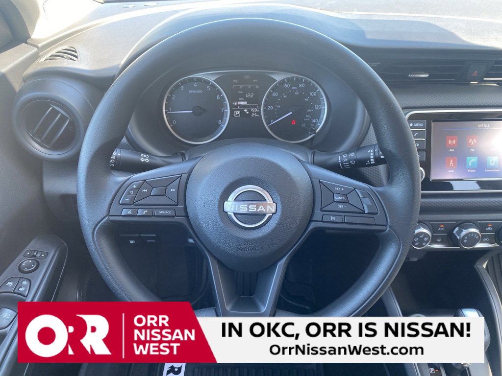 New 2025 Nissan Kicks Play S image 21