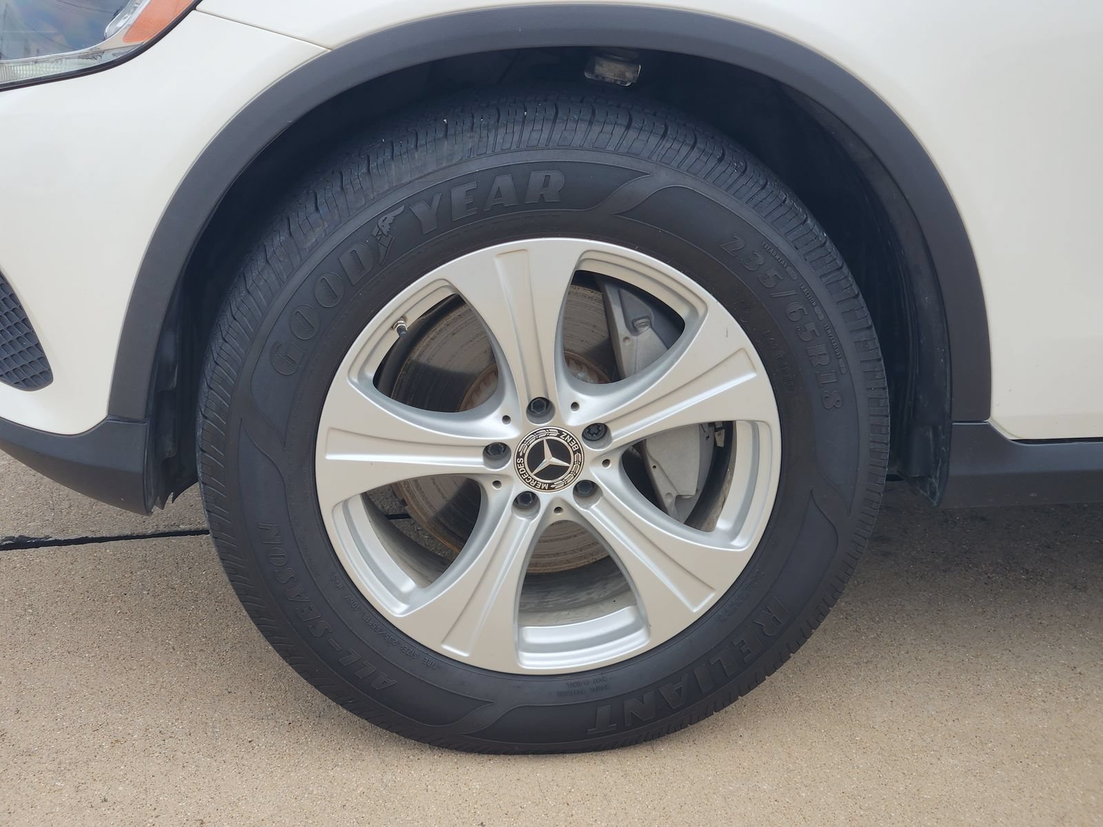Used 2018 Mercedes-Benz GLC 300 image 11