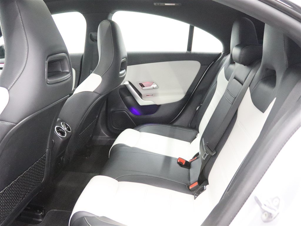 Used 2022 Mercedes-Benz CLA 35 AMG 4MATIC image 18