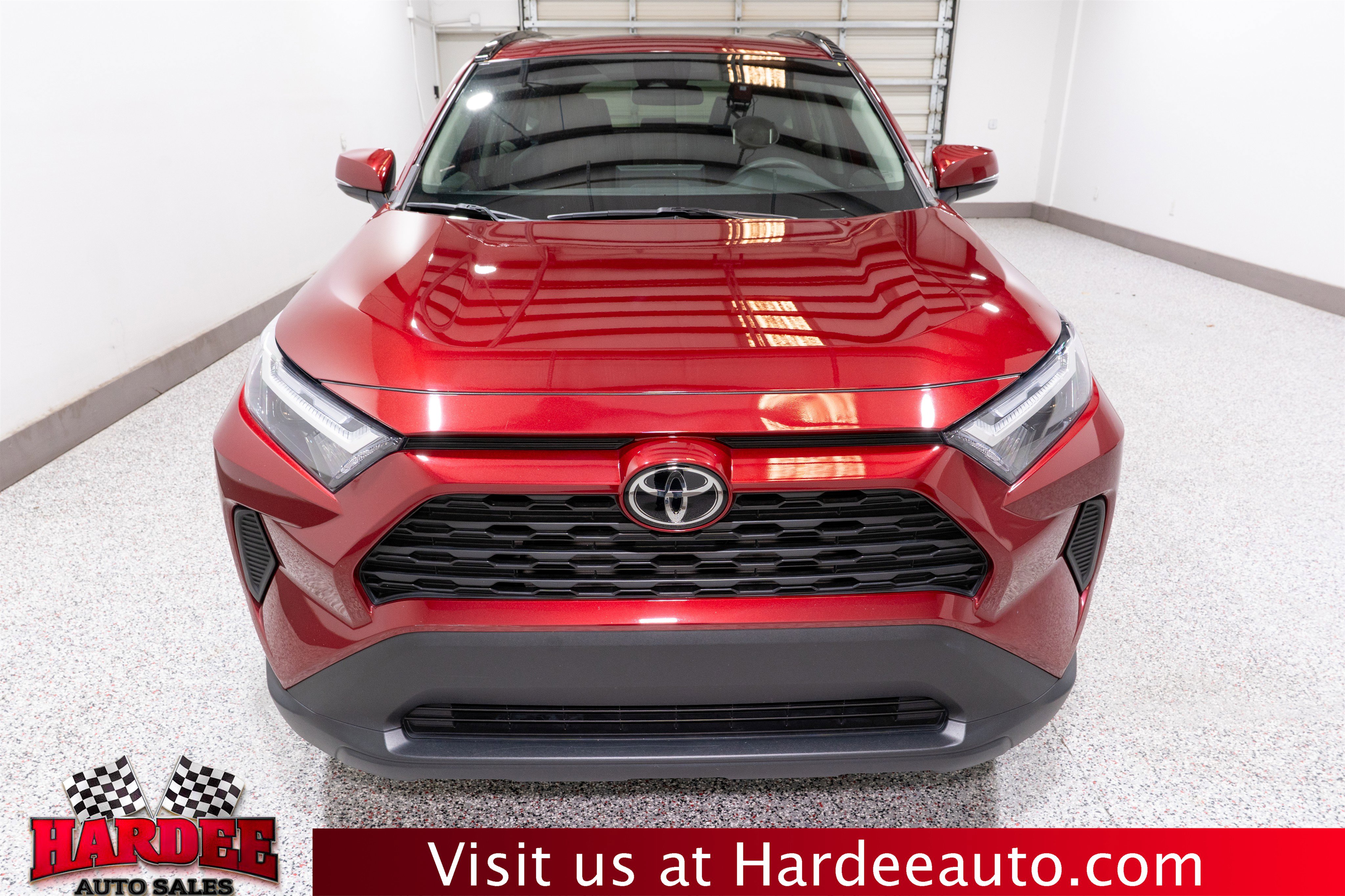 Used 2022 Toyota RAV4 XLE w/ Convenience Package image 7