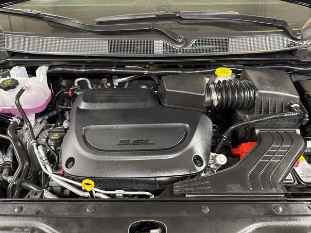 New 2026 Chrysler Voyager LX image 42
