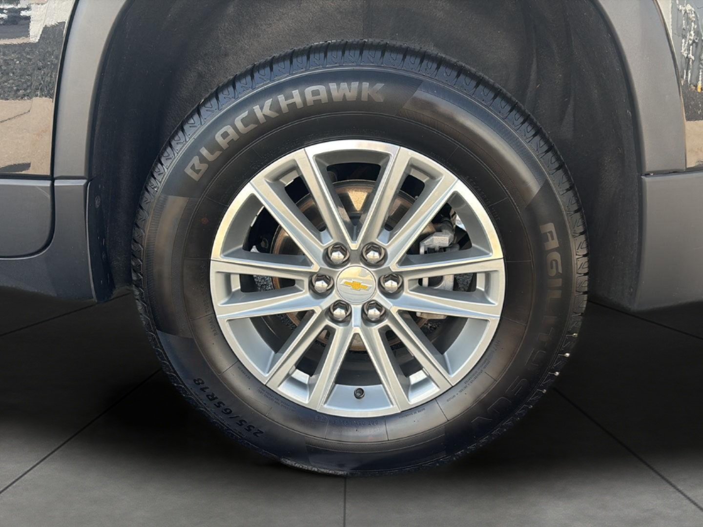Used 2023 Chevrolet Traverse LT w/ LPO, Floor Liner Package AWD/4WD image 12