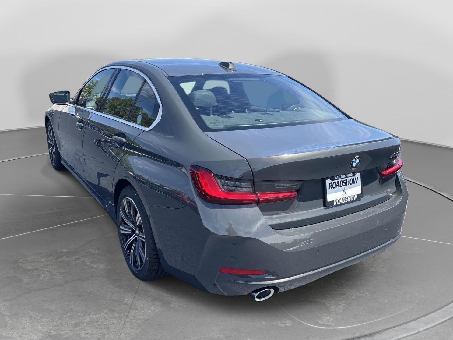 New 2026 BMW 330i Sedan w/ Premium Package RWD image 3