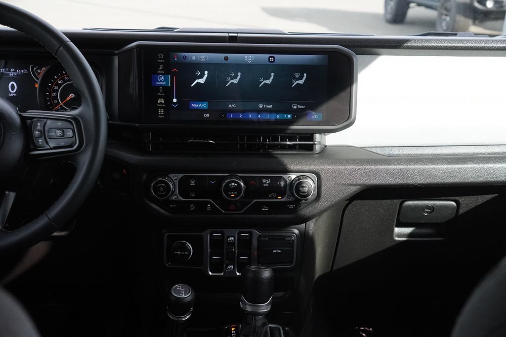Certified 2025 Jeep Wrangler Unlimited Sport AWD/4WD image 34