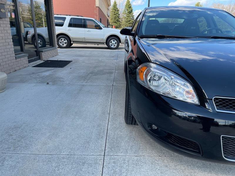 Used 2008 Chevrolet Impala SS w/ Convenience Package FWD image 6